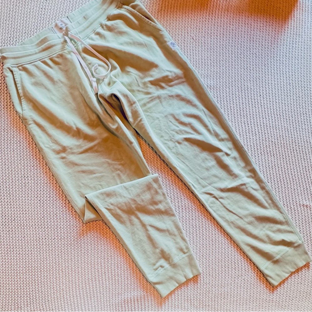 ⭐️ Reigning Champ Men’s Sweatpants – Cactus Green